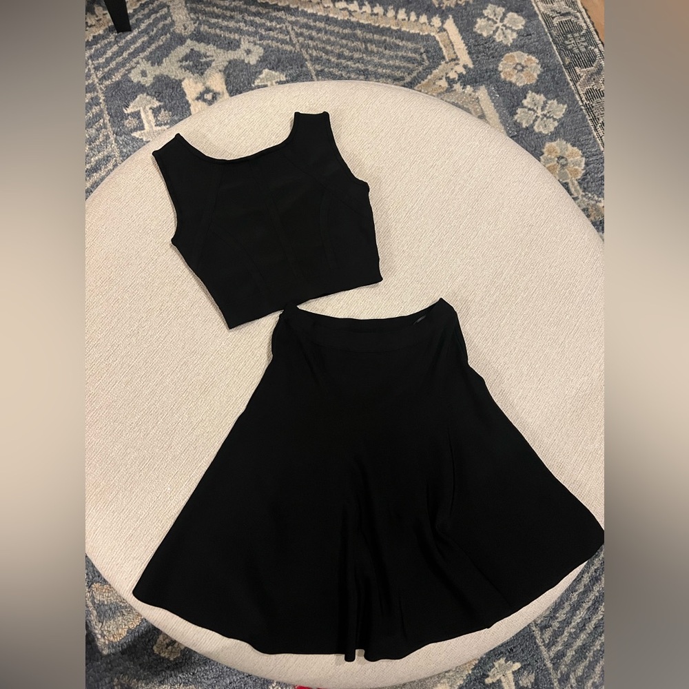 BCBG MAXAZRIA 2 piece black “bandage” esque set - Picture 1 of 4